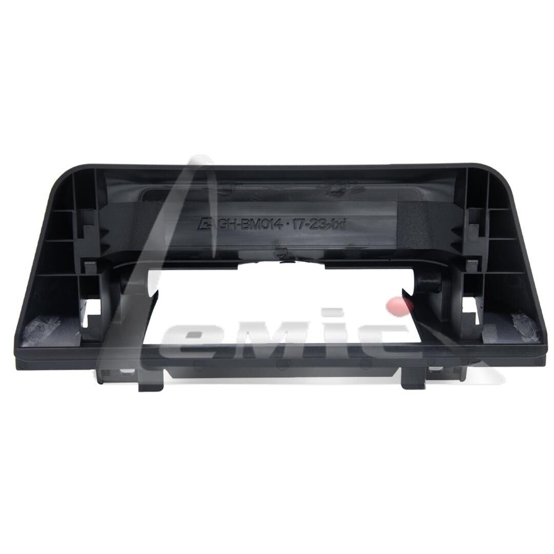 BMW 1 Serisi (F40) 2017 - 2023 MULTİMEDYA ÇERÇEVESİ