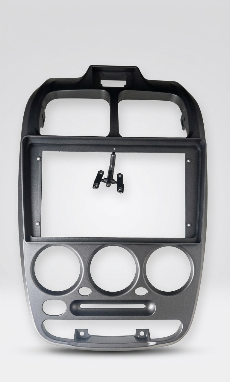 HYUNDAİ VERNA 1999 9'' MULTİMEDYA ÇERÇEVESİ