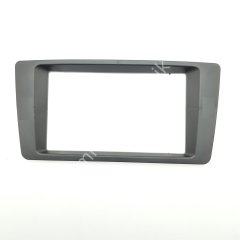 Oto Teyp Çerçeve SKODA Octavia  Yeti  7 inç Dabıl  Çerçeve