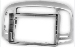 HYUNDAI ACCENT ERA 2009-2011  9 INC MULTIMEDYA ÇERÇEVESİ